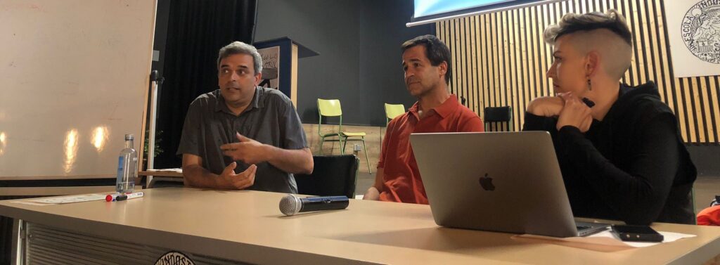 Xavi Polo, Gerard Vilanova i Marta Pontnou debaten sobre l'ús de les pantalles